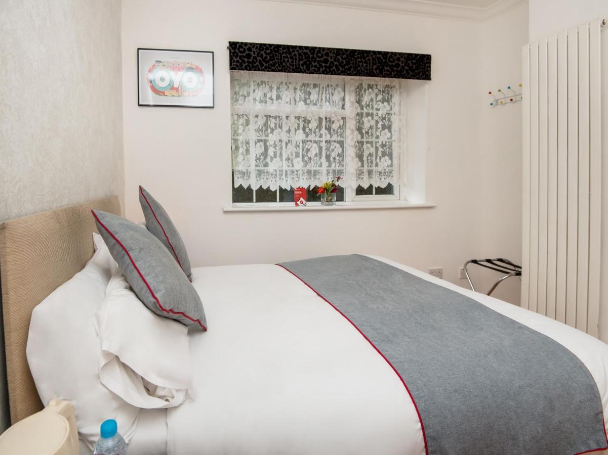 ווינדזור Oyo Vale Lodge מראה חיצוני תמונה
